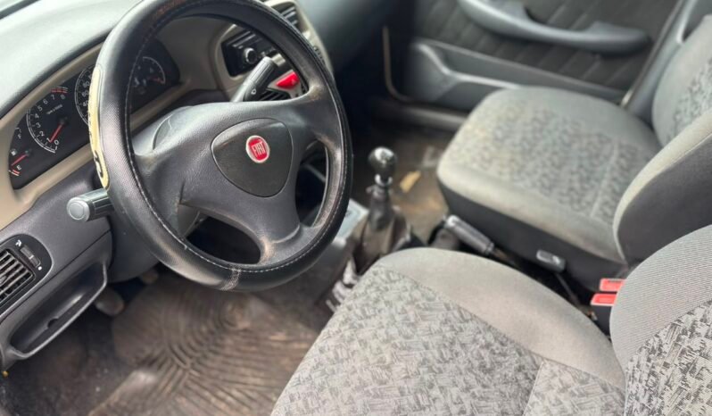 
								FIAT SIENA FIRE 1.4 2009 CON 153.000KM lleno									