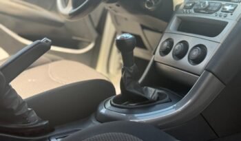 
									PEUGEOT 308 1.6 HDI ALLURE NAV 2014 CON 131.000KM lleno								