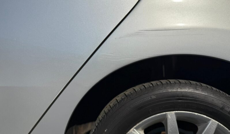 
								PEUGEOT 308 1.6 ALLURE NAV 2013 CON 160.000KM lleno									