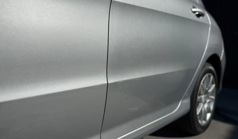 
								PEUGEOT 308 1.6 ALLURE NAV 2013 CON 160.000KM lleno									