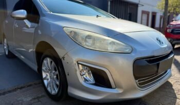 
									PEUGEOT 308 1.6 ALLURE NAV 2013 CON 160.000KM lleno								