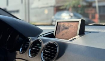 
									PEUGEOT 308 1.6 ALLURE NAV 2013 CON 160.000KM lleno								