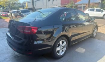 
									VOLKSWAGEN VENTO 2.5 170HO ADVANCE PLUS 2015 CON 169.000KM. lleno								